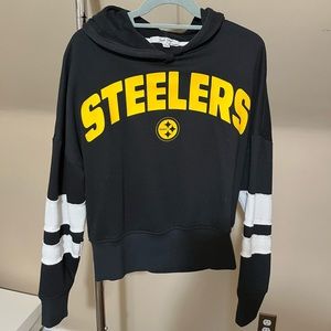 Women’s Pittsburgh Steelers pullover hoodie
